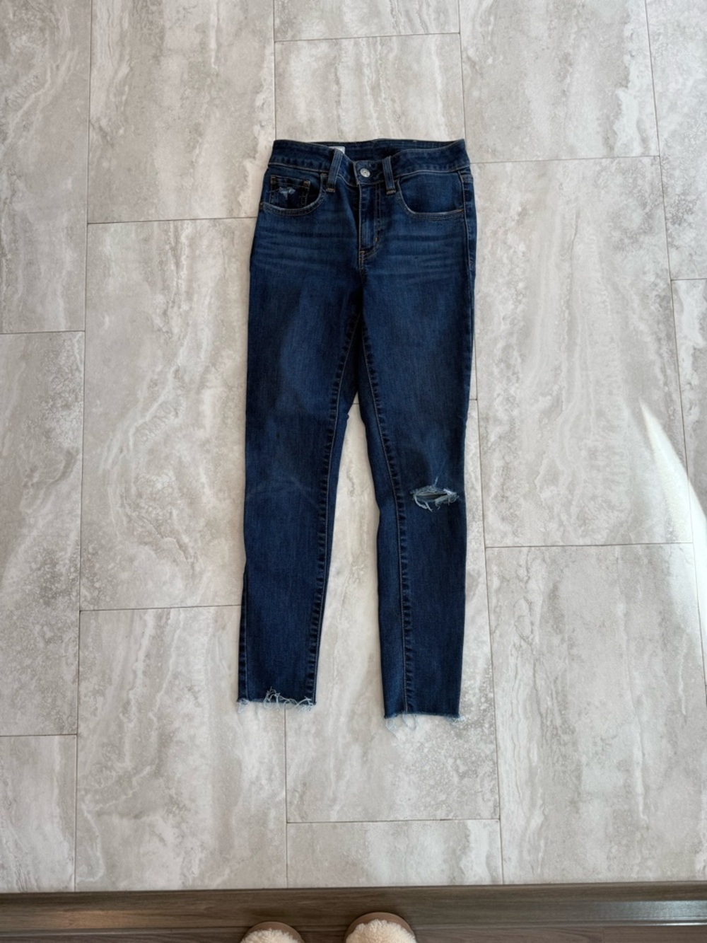 GAP mid rise universal jegging